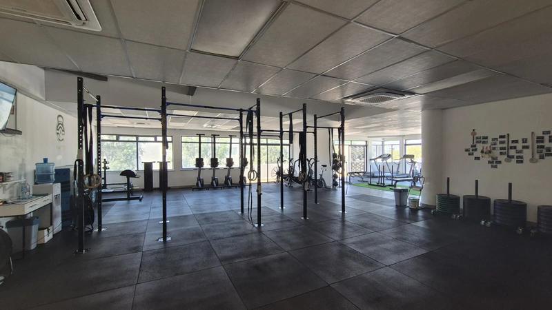 To Let Commercial Property for Rent in Somerset West Western Cape